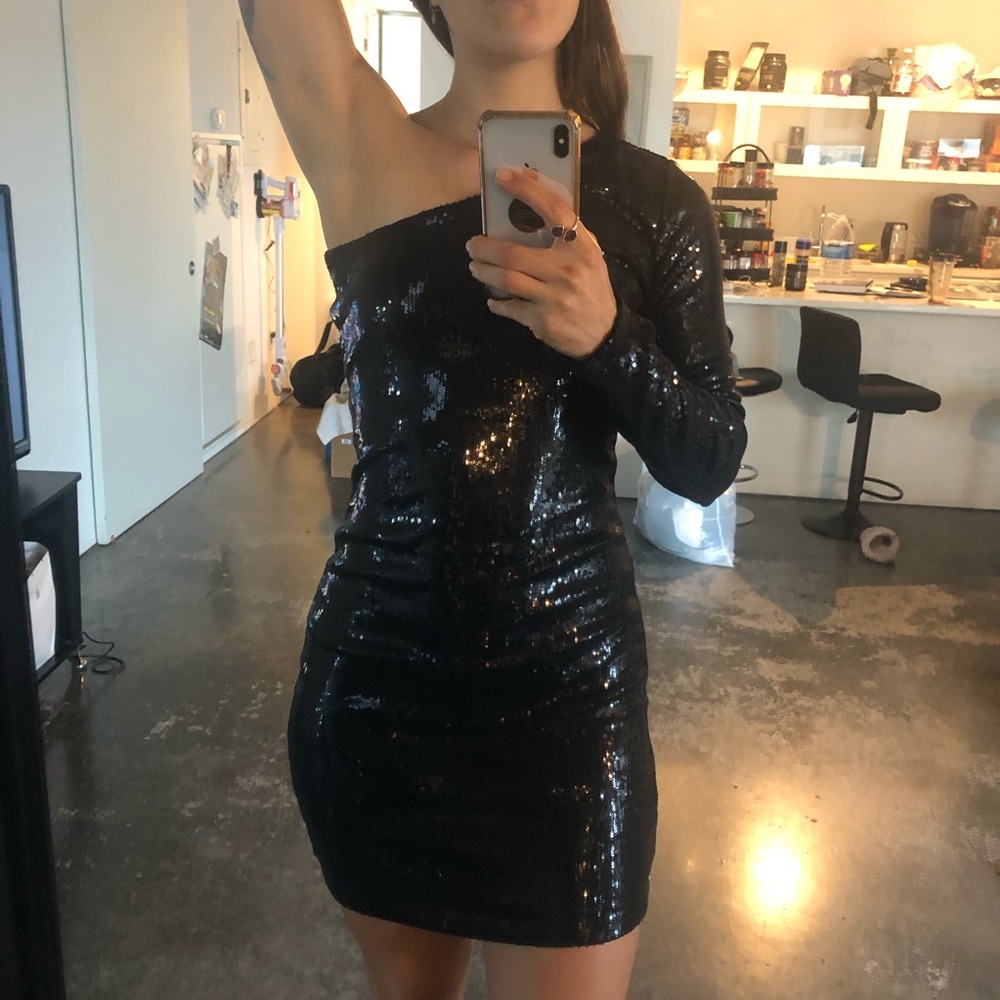 Evening dress - Picture 3 of 6